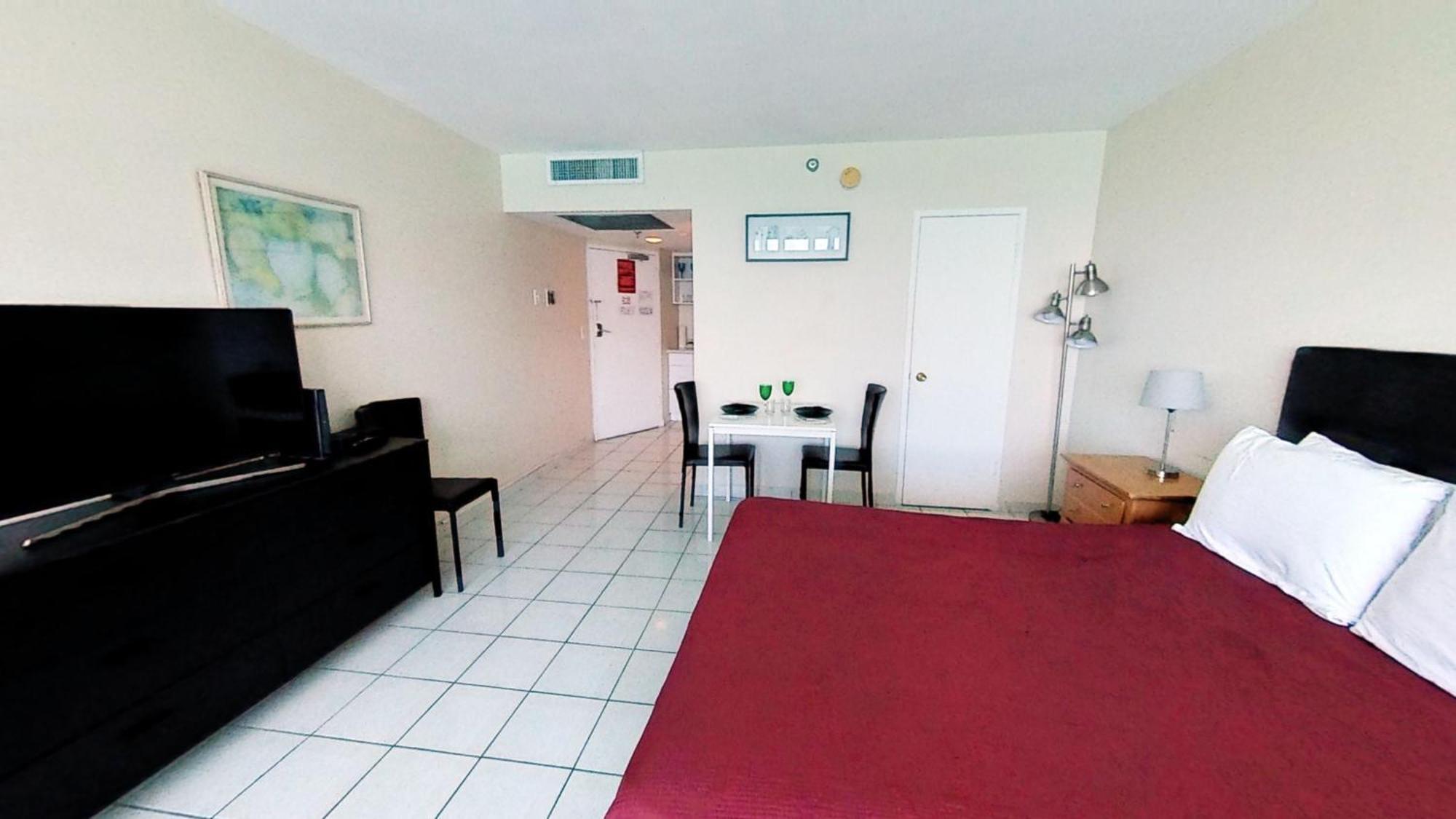 Castle 1733 Ocean View Studio With Direct Beach Access, Pool, Tennis & Free Parking Miami Beach Habitación foto