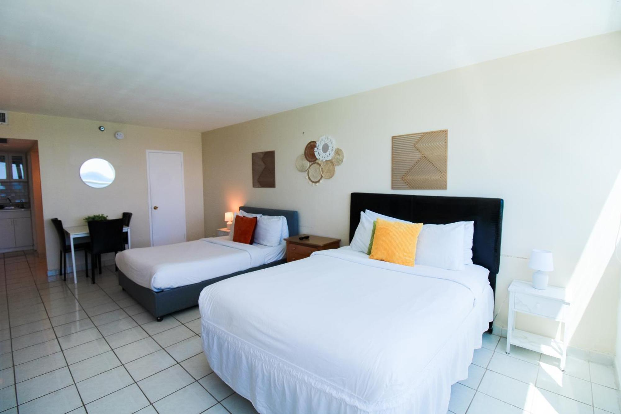Castle 1733 Ocean View Studio With Direct Beach Access, Pool, Tennis & Free Parking Miami Beach Exterior foto
