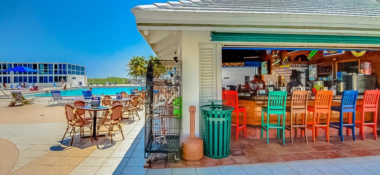 Castle 1733 Ocean View Studio With Direct Beach Access, Pool, Tennis & Free Parking Miami Beach Exterior foto