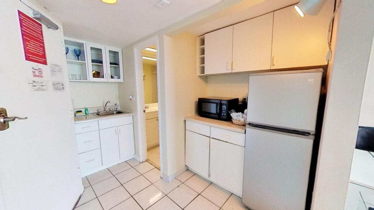 Castle 1733 Ocean View Studio With Direct Beach Access, Pool, Tennis & Free Parking Miami Beach Exterior foto